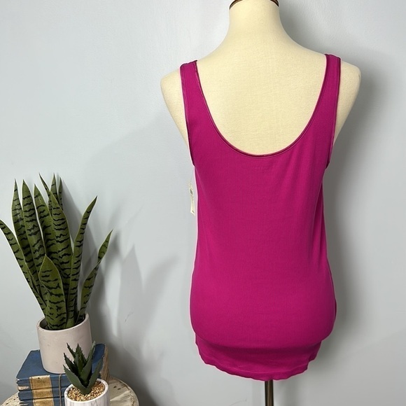 Ann Taylor tank top - Picture 4 of 7